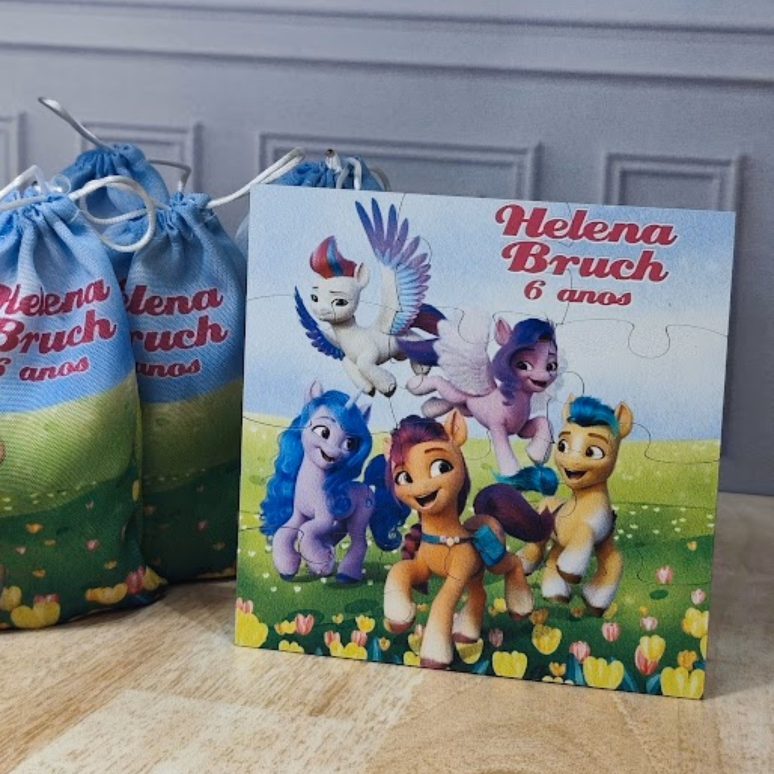 Quebra-Cabeça MDF 12 peças Personalizado com impressão permanente (15cmx15cm) e com saco tecido Personalizado